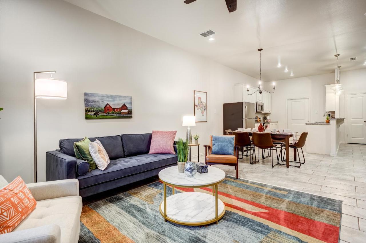 Luxury Lubbock Home Retreat Near Texas Tech ภายนอก รูปภาพ