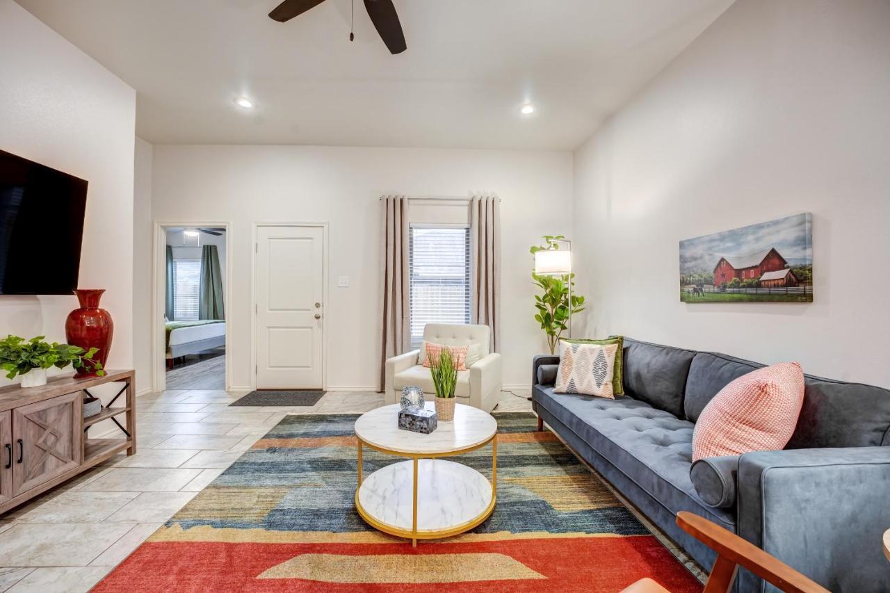 Luxury Lubbock Home Retreat Near Texas Tech ภายนอก รูปภาพ