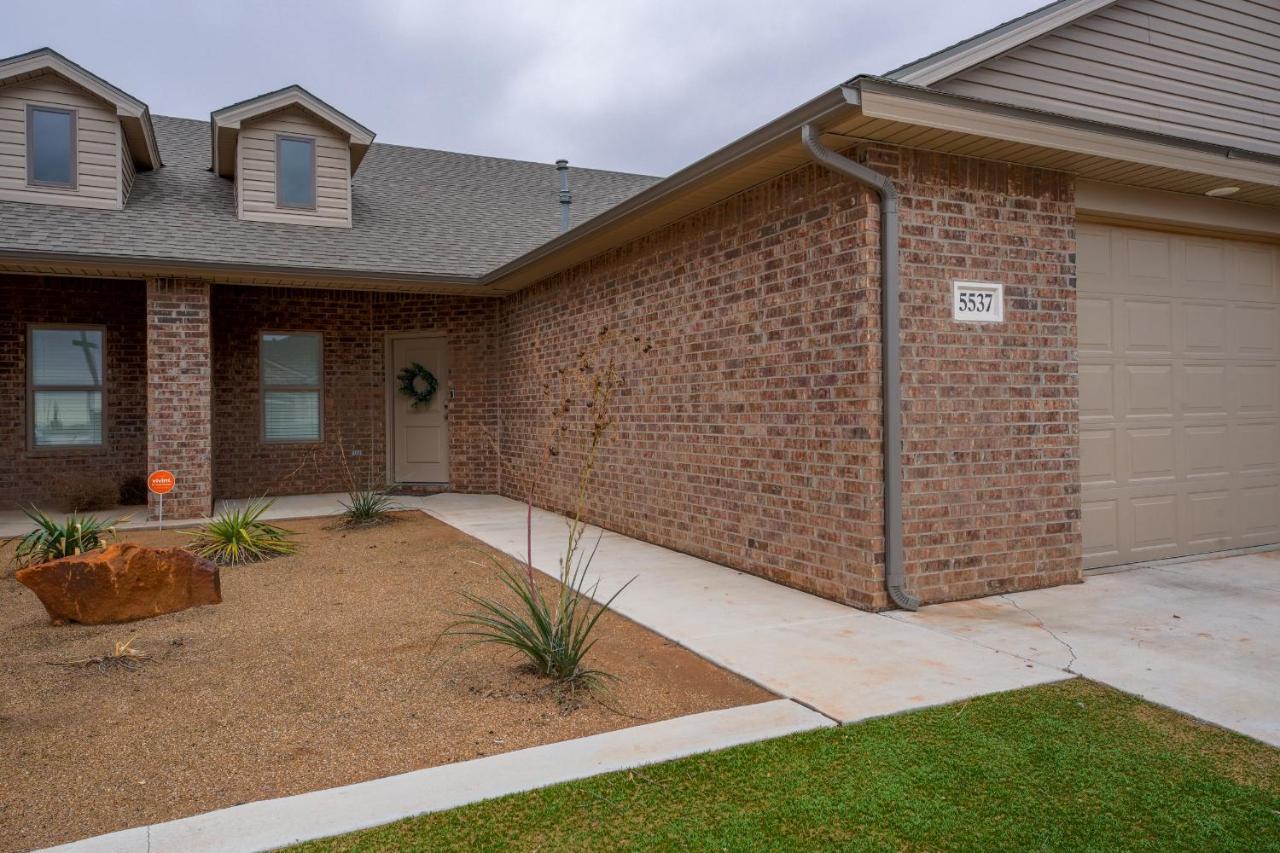 Luxury Lubbock Home Retreat Near Texas Tech ภายนอก รูปภาพ